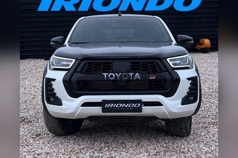 Toyota Hilux GR 2023